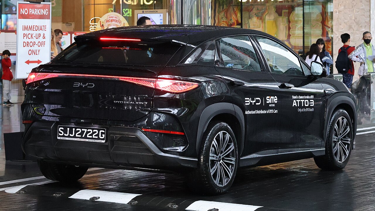BYD Sealion 07