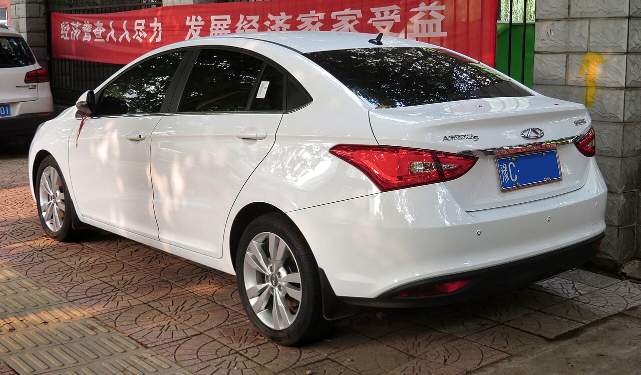 Chery Arrizo 5