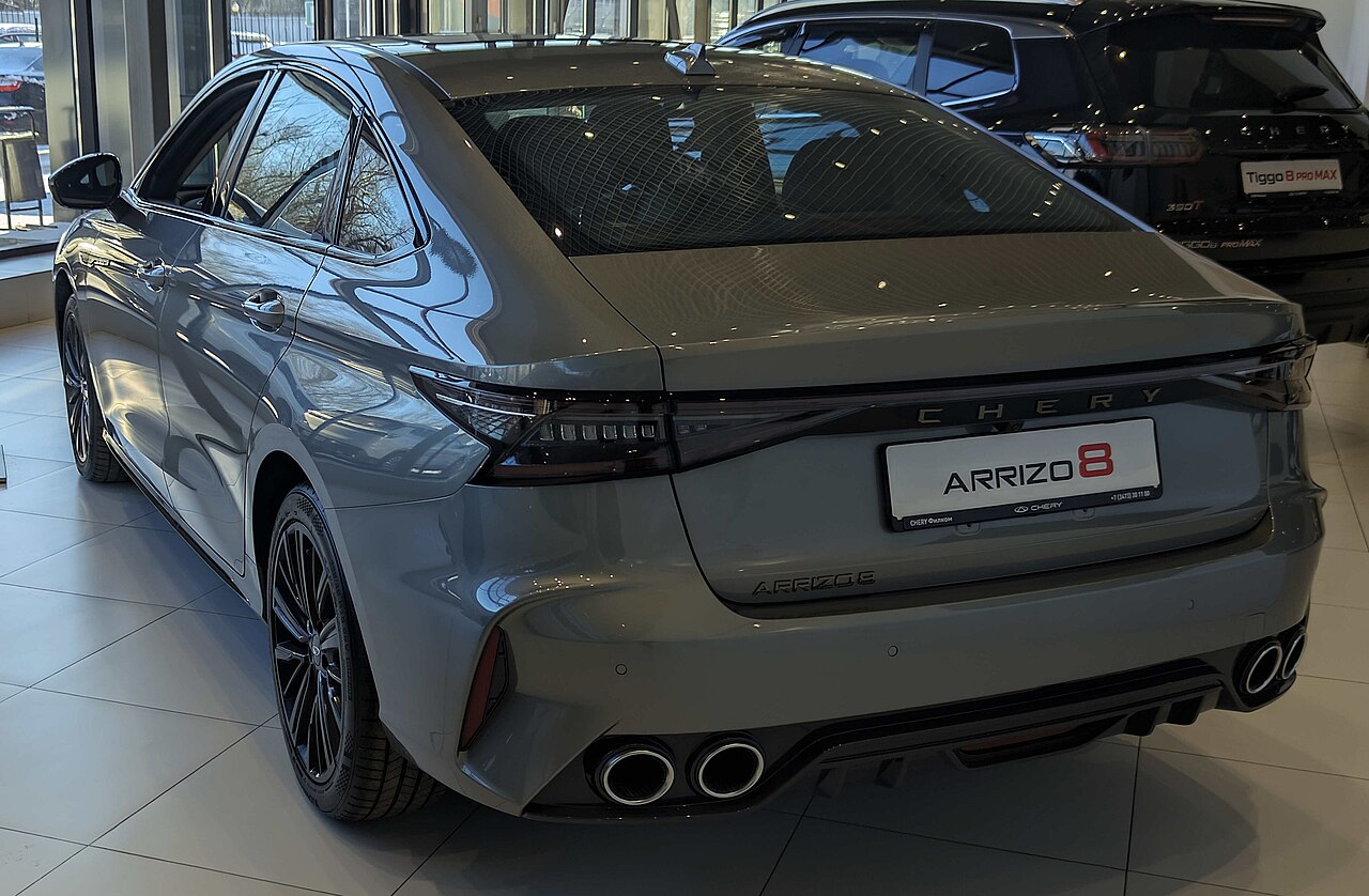 Chery Arrizo 8