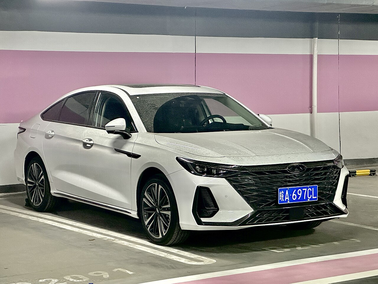 Chery Arrizo 8