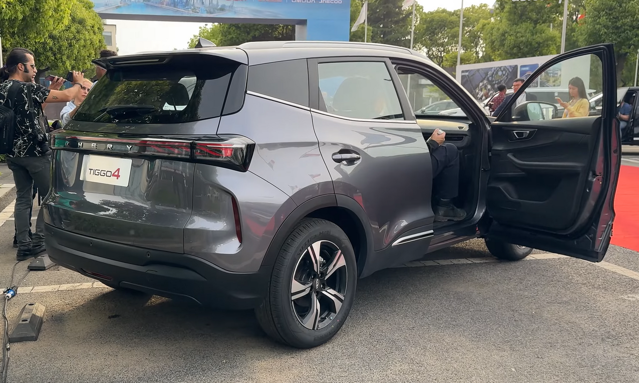 Chery Tiggo 4 / 4 Pro