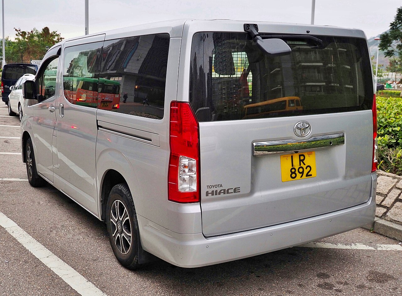 Toyota HiAce (H300)