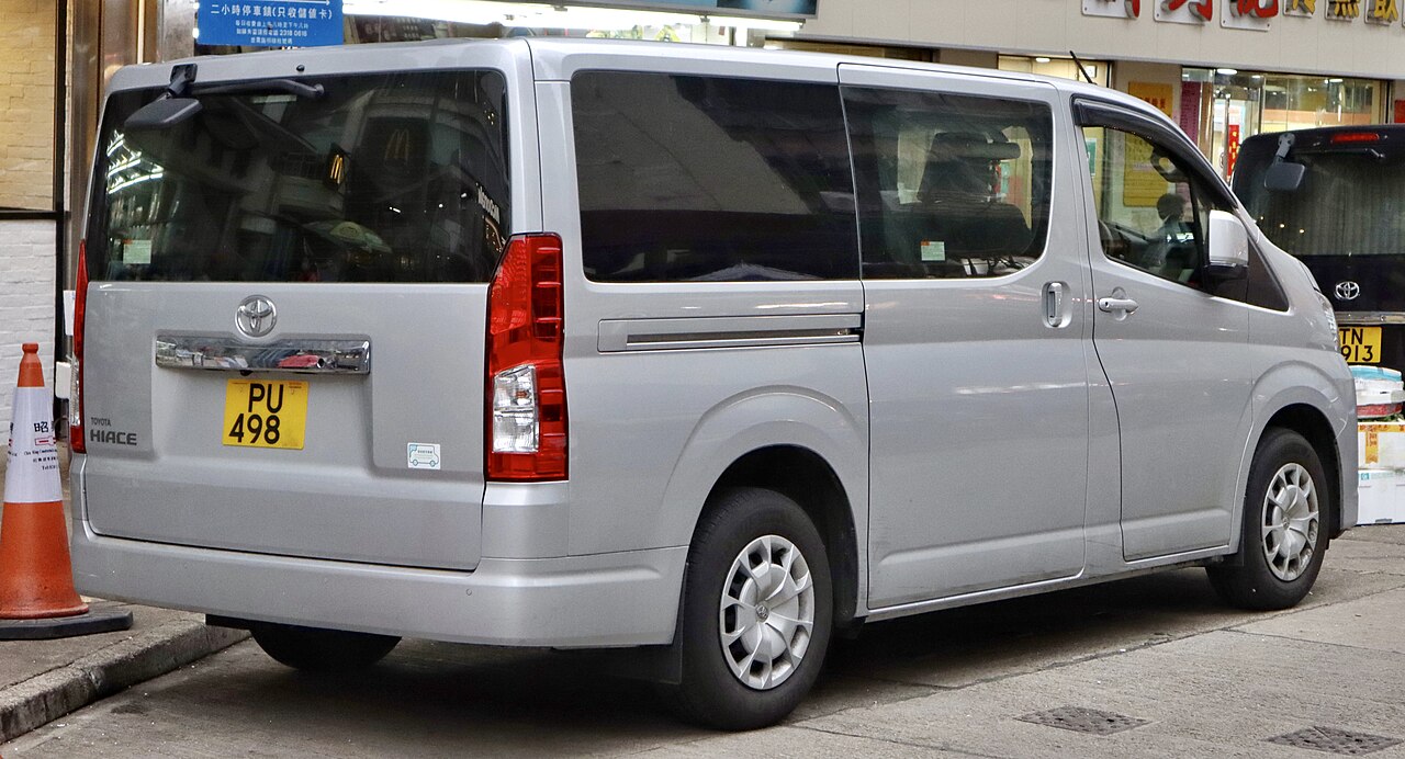Toyota HiAce (H300)