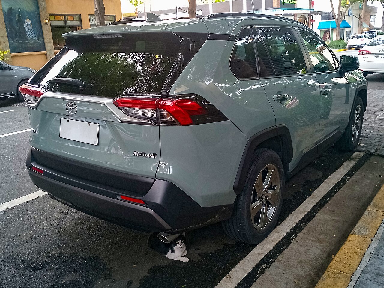 Toyota RAV4 (XA50)